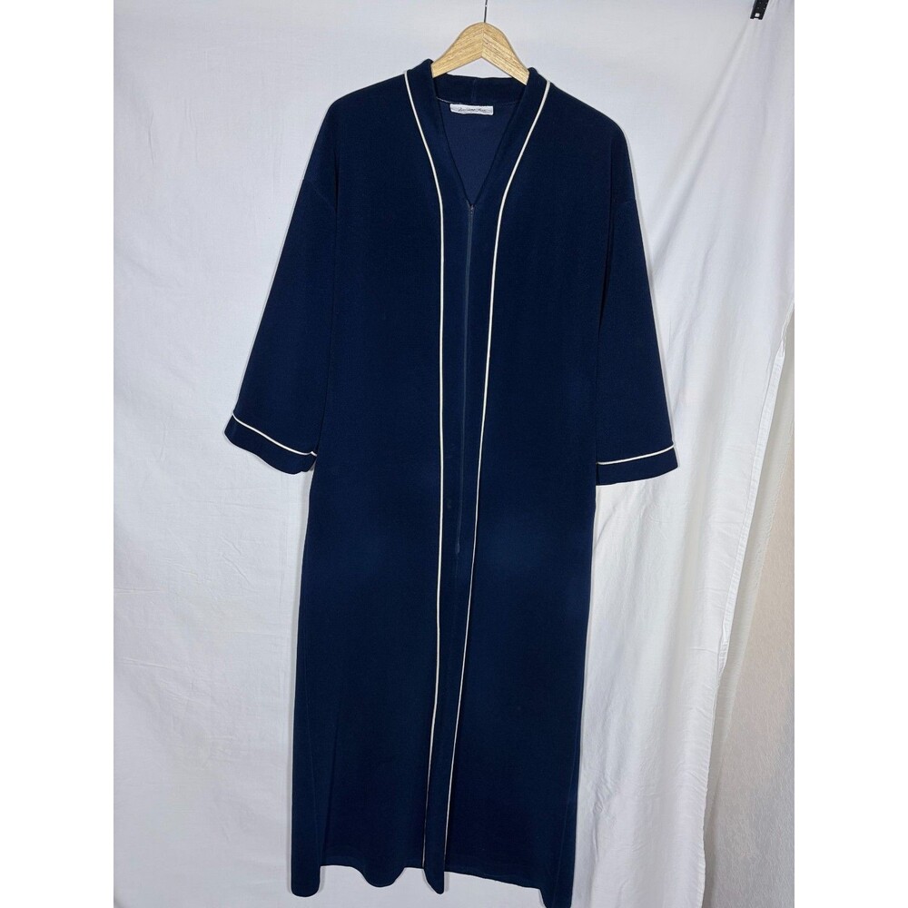Vintage Vanity Fair Housecoat 60's or 70's Size M